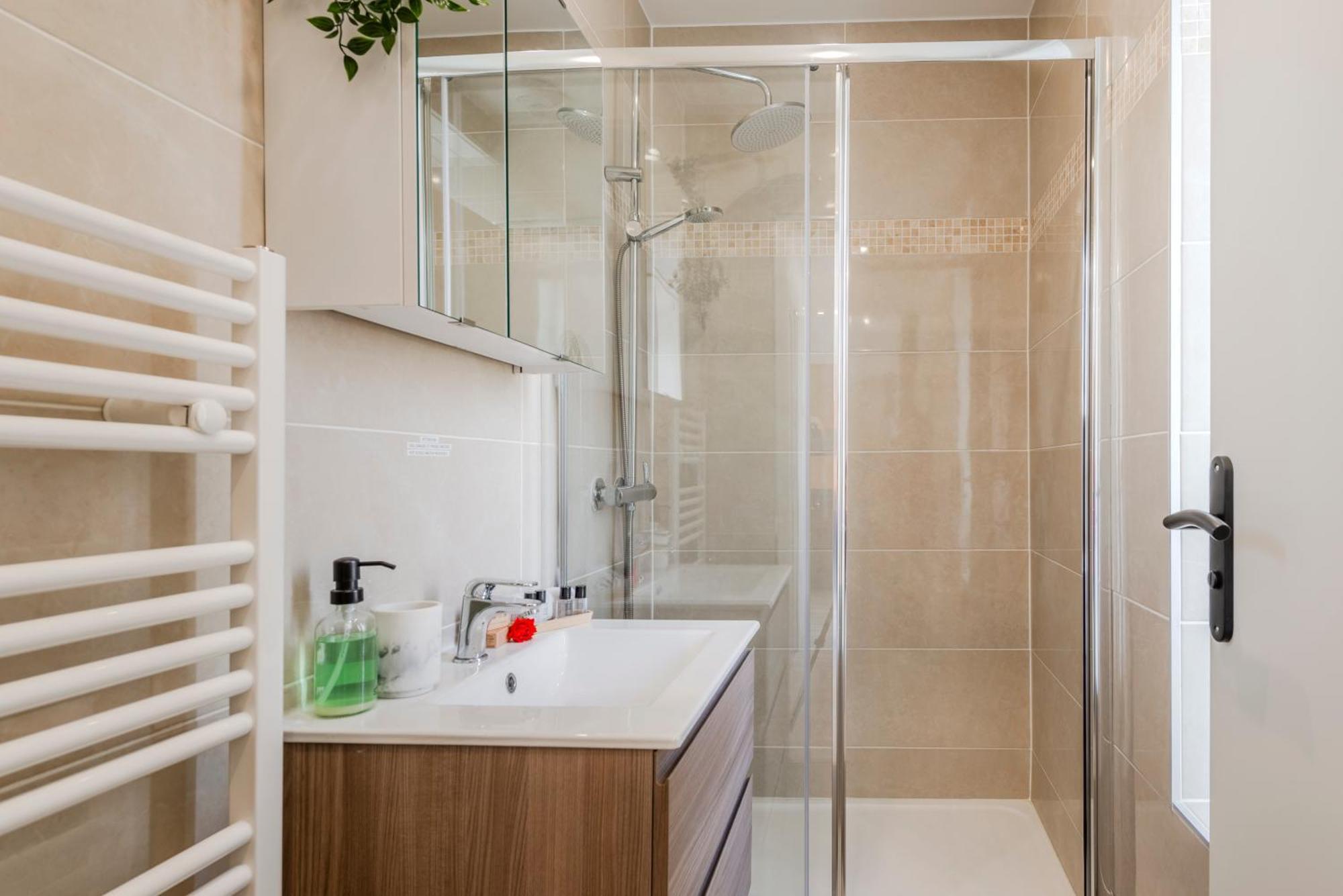 Jungle - Magnifique Appartement Avec Parking Prive - Paris-Disney & Cdg A 25 Minutes Pomponne 外观 照片